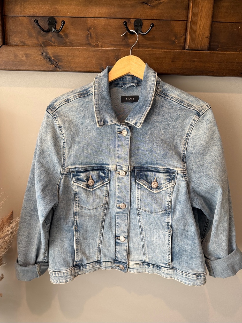Reitmans Light Wash Denim Jean Jacket - Pale Blue